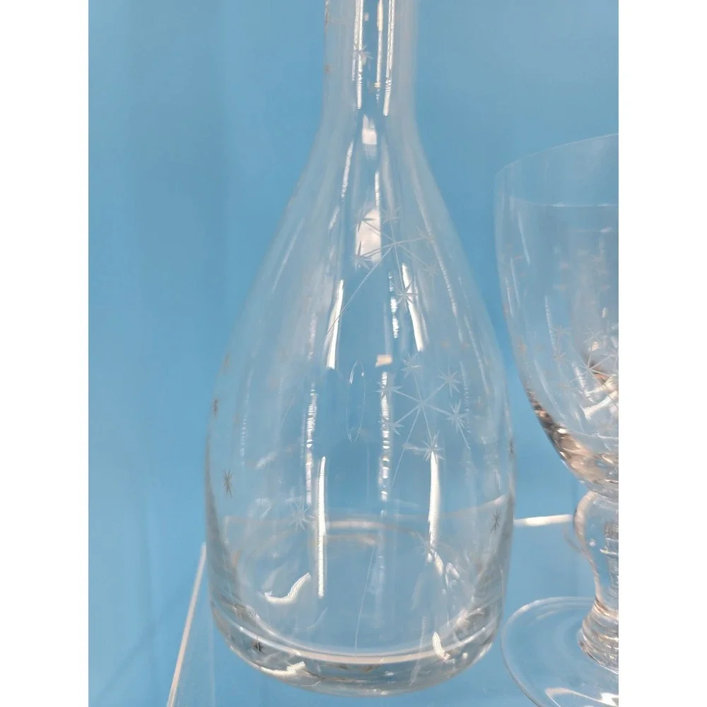 VTG Mid Century Glass Decanter w/2‎ Glasses - Fireworks Starburst Star Pattern